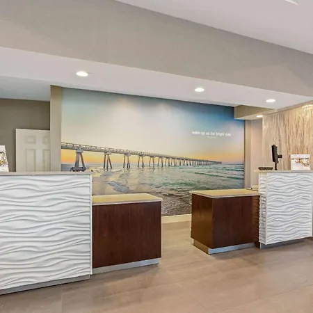 La Quinta Inn & Suites By Wyndham Panama City-3