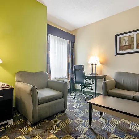 Quality Inn & Suites Glenmont - Albany South-2