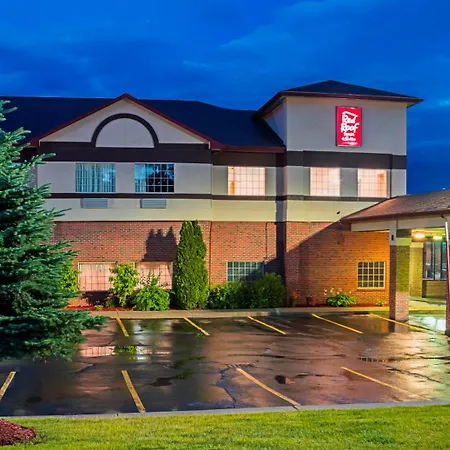 Red Roof Inn & Suites Lake Orion / Auburn Hills-2
