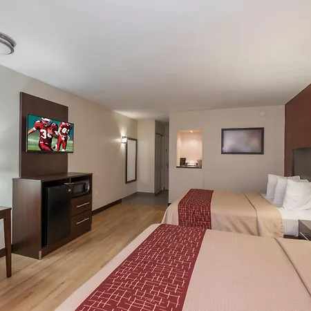 Red Roof Inn Plus+ Poughkeepsie-2