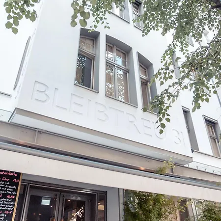 Hotel Bleibtreu Berlin by Golden Tulip-3