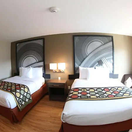 Super 8 By Wyndham Portsmouth-2