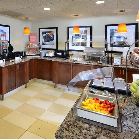Hampton Inn Charlotte North Lake Norman-3