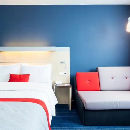 Holiday Inn Express Muenchen Messe By Ihg-3