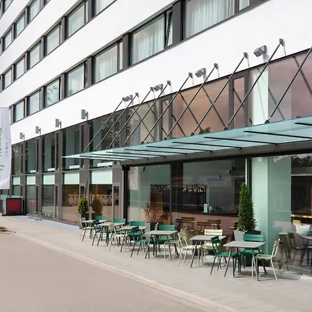 Holiday Inn Munich - Leuchtenbergring By Ihg-3