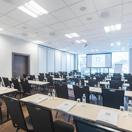 Q Hotel Plus Krakow-2