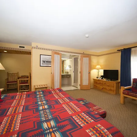Brewster Mountain Lodge-2