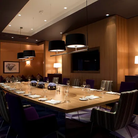 The Fitzwilliam Hotel Belfast-3