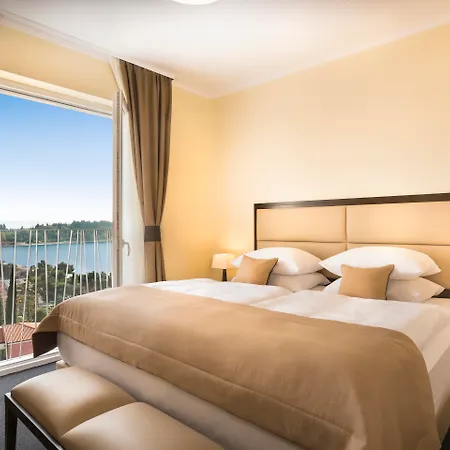 Remisens Hotel Metropol-2
