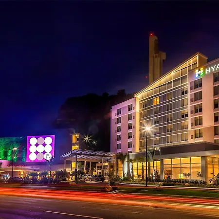 Hyatt Place Bayamon-2