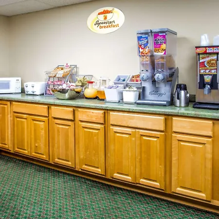 Super 8 By Wyndham Hartford Wi-3