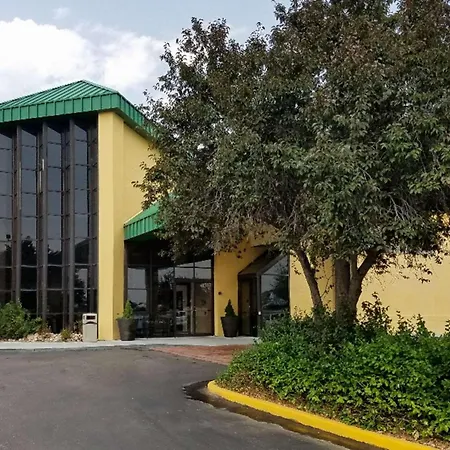 Clarion Inn-2