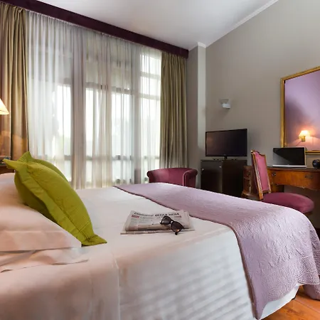 Hotel Fenix-2