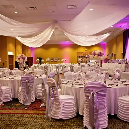Hilton Garden Inn Ottawa Airport-2