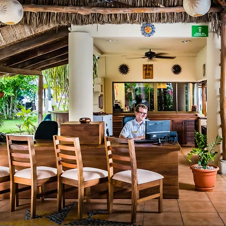 Bahia Del Sol Beach Front Boutique Hotel-3