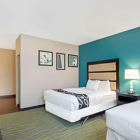 La Quinta Inn & Suites By Wyndham Durant-2