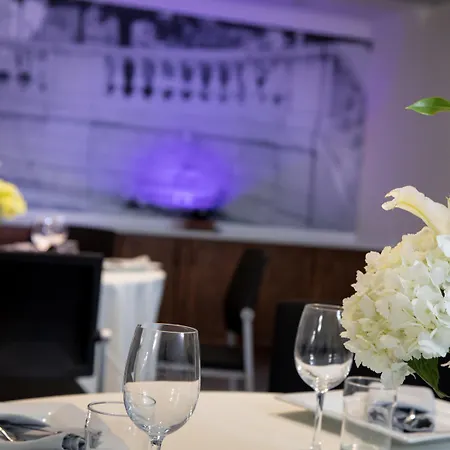 Hotel Indigo Baltimore Downtown By Ihg-2