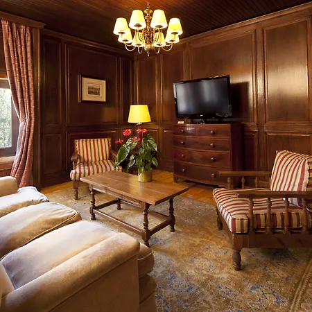 Parador De Cervera De Pisuerga-3
