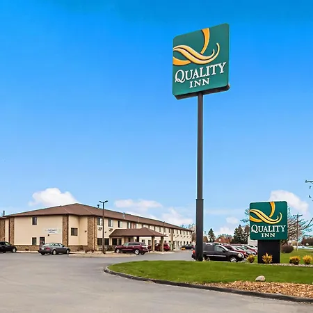 Quality Inn Sheboygan North I-43-2