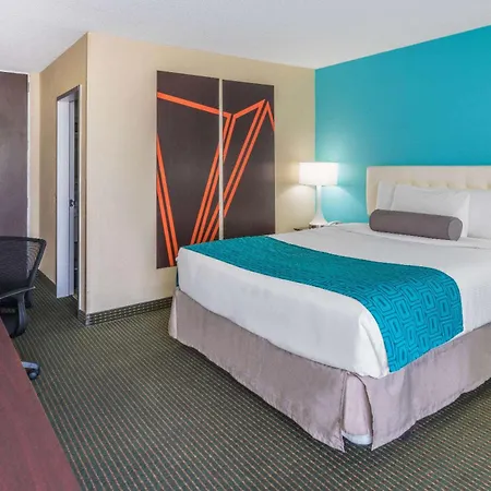 Hotel 505-3