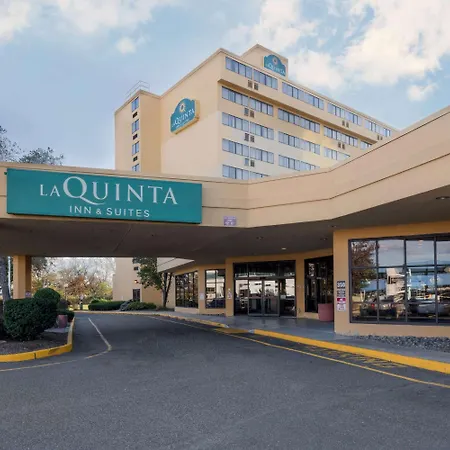 La Quinta By Wyndham Secaucus Meadowlands-2