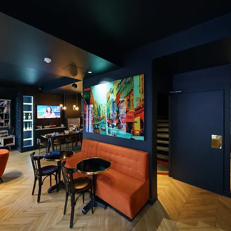Hotel Scarlett-3