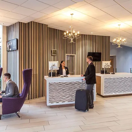 Novotel Coventry-3