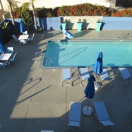 Best Western Plus Diamond Valley Inn-3