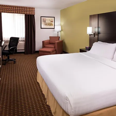 Holiday Inn Express & Suites Bucyrus By Ihg-2