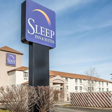Sleep Inn & Suites Near I-90 And Ashtabula-2