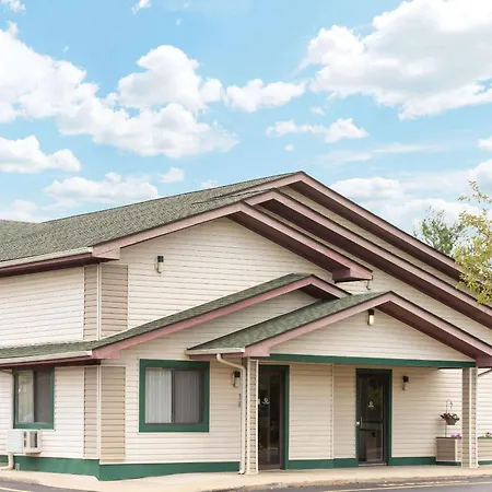 Super 8 By Wyndham Twinsburg/Cleveland Area-3