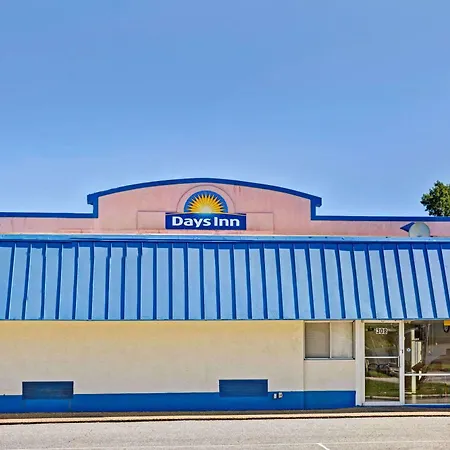 Days Inn By Wyndham Elizabeth City-3