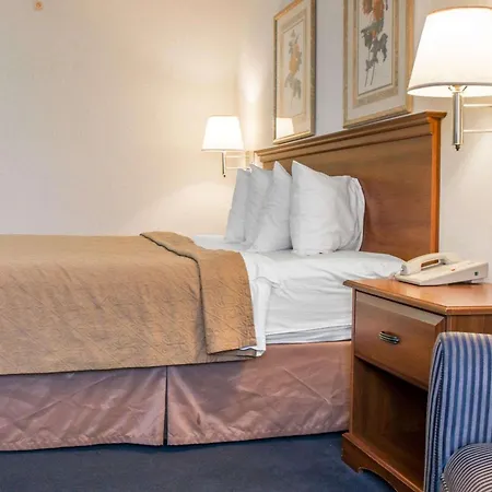 Quality Inn Hudsonville South-2