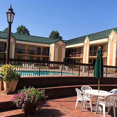 Quality Inn Morganton Southeast-2