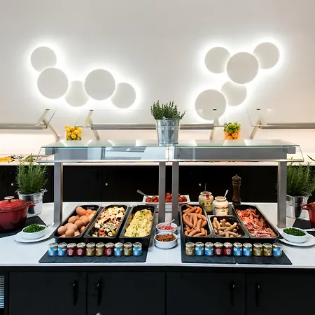 Motel One Frankfurt-Hauptbahnhof-2