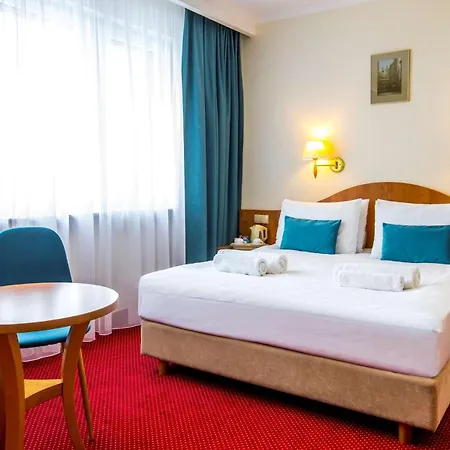 Best Western Hotel Portos-3