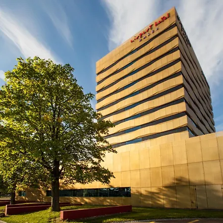 Airport Hotel Basel - Convenient&Friendly-2