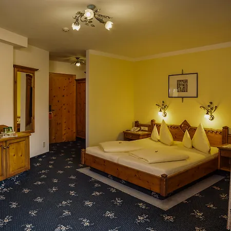 Hotel Alpenschloessl-2