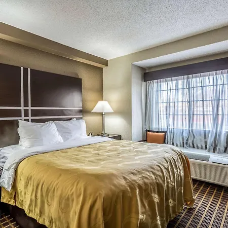 Quality Inn & Suites West El Paso I-10-2