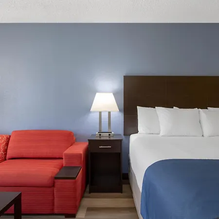 Days Inn By Wyndham Greensboro Airport-3