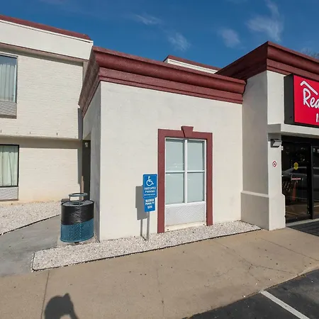 Red Roof Inn Raleigh North-Crabtree Mall-Lenovo Center-2