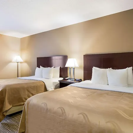 Quality Inn I-70 Near Kansas Speedway-3
