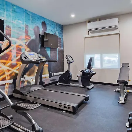 Best Western Plus New Barstow Inn & Suites-2