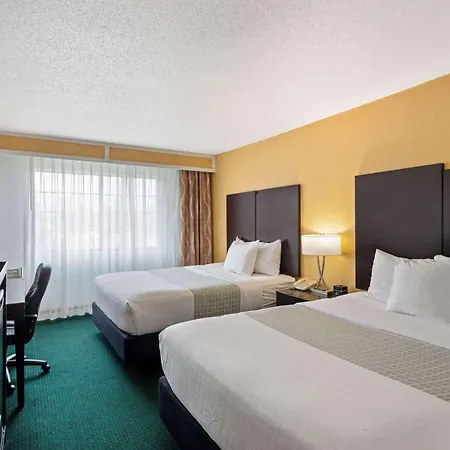 University Inn & Suites Berkeley-3