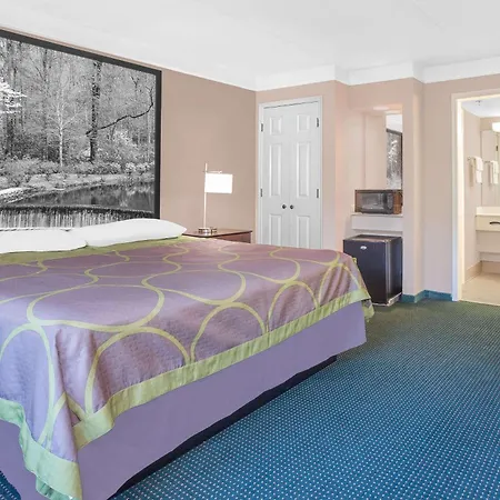 Super 8 By Wyndham Austell/Six Flags-2