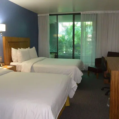 Radisson Hotel & Convention Center Toluca-3