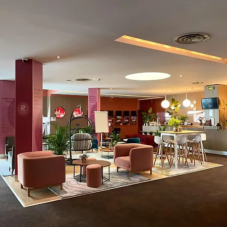 Best Western Plus Paris Saclay-3