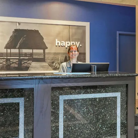 Hampton Inn Monroe-3