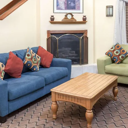 Baymont By Wyndham Fort Wayne-2
