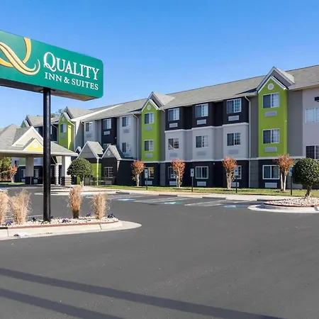 Quality Inn & Suites Ashland Near Kings Dominion-3